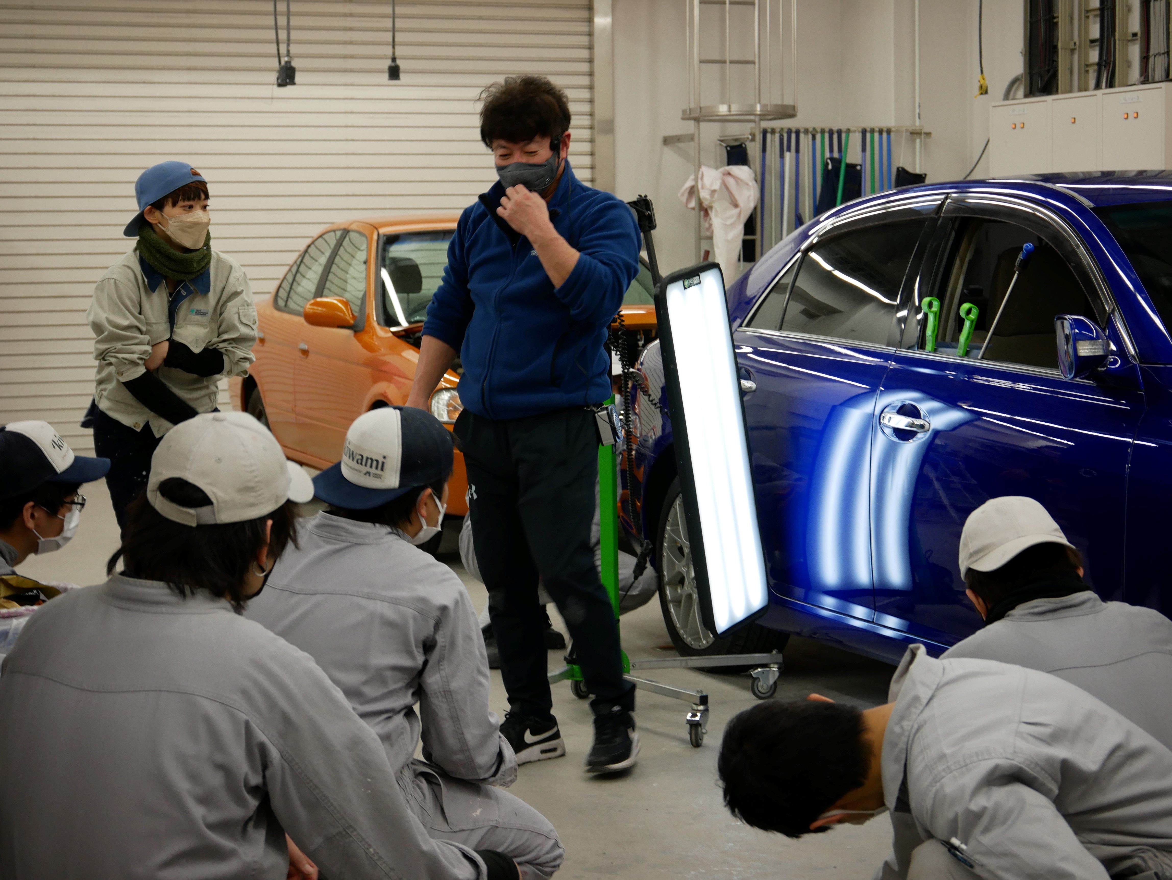 自動車塗装科にてデントリペアの講義